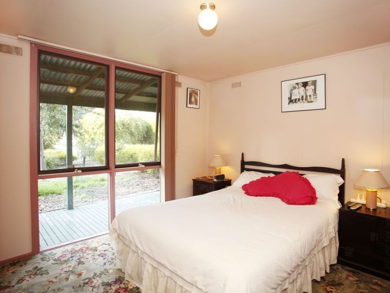 70 Ellett Road, Pakenham VIC 3810