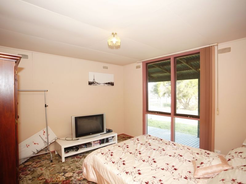 70 Ellett Road, Pakenham VIC 3810