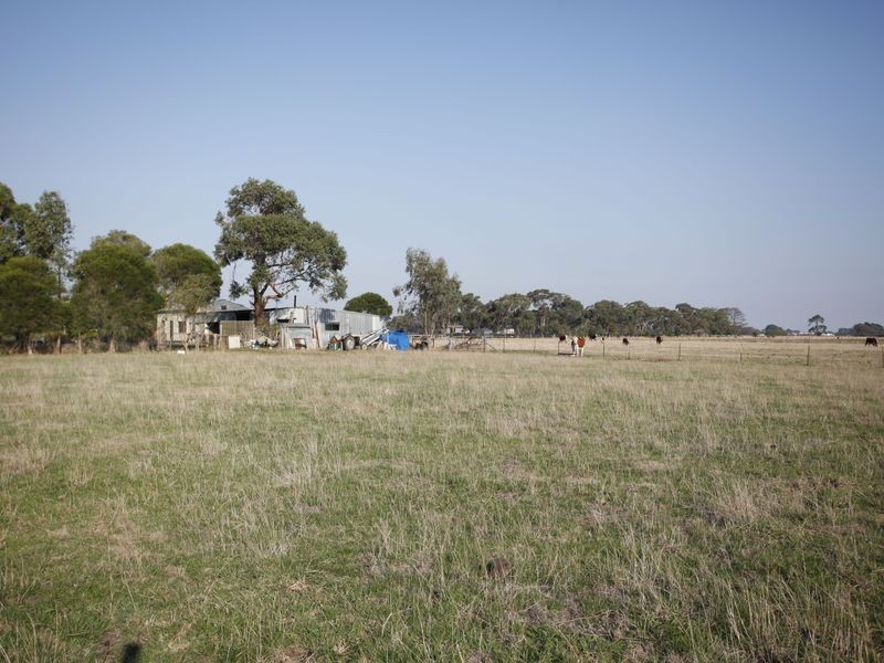 70 Ellett Road, Pakenham VIC 3810