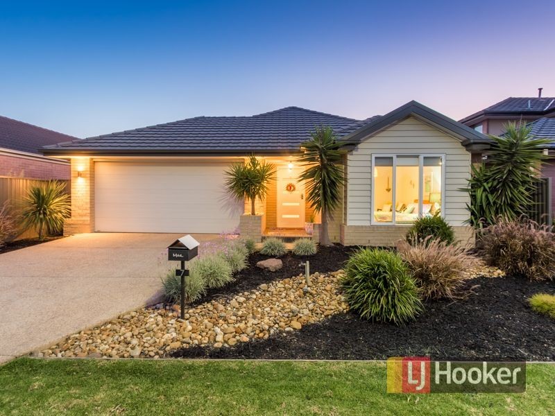 7 Sarton Link, Pakenham VIC 3810