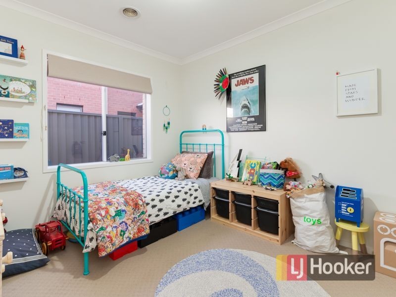 7 Sarton Link, Pakenham VIC 3810