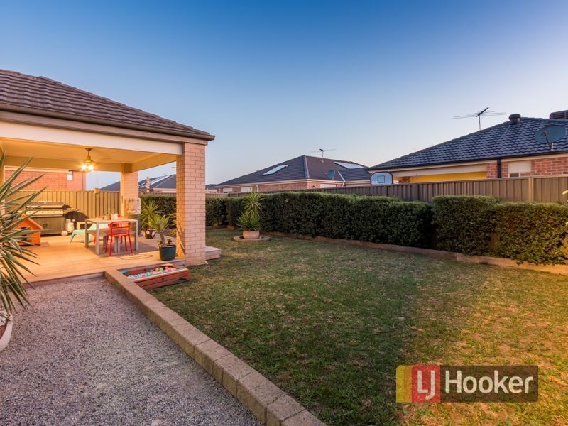 7 Sarton Link, Pakenham VIC 3810