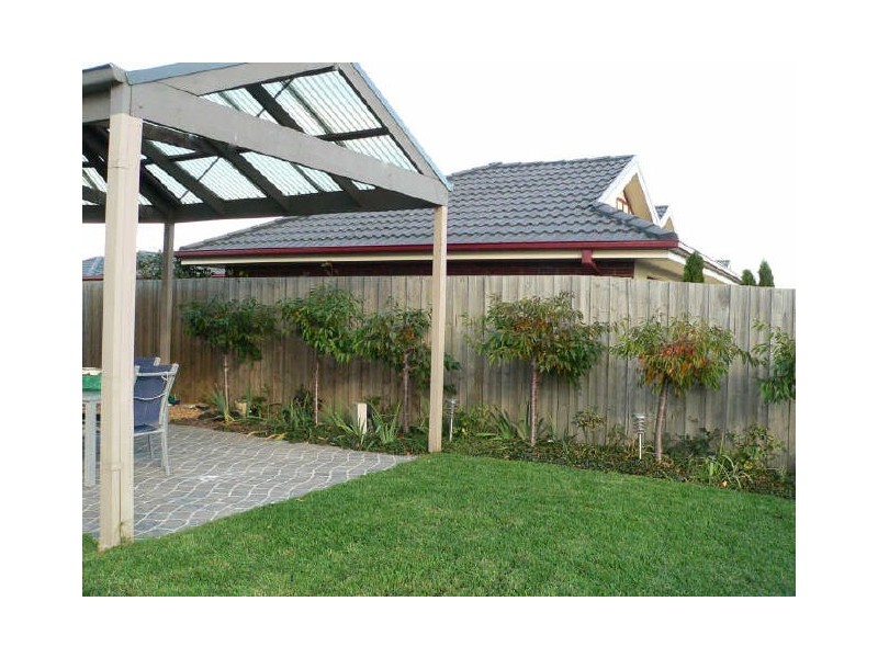 7 Camelia Way, Pakenham VIC 3810