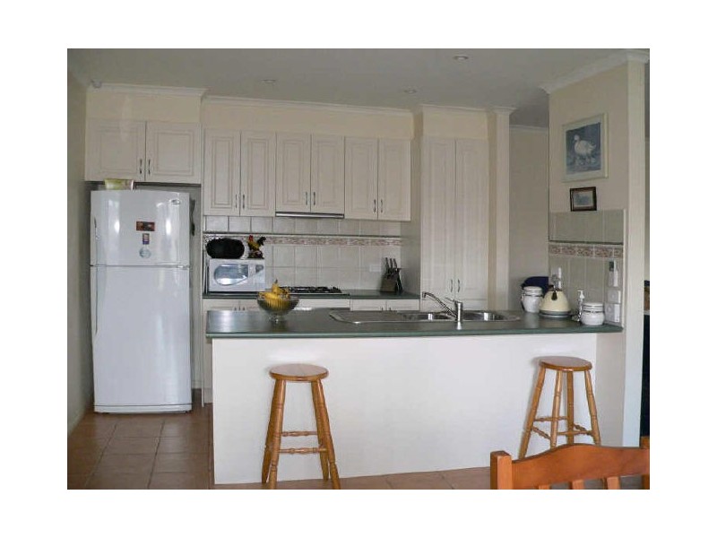 7 Camelia Way, Pakenham VIC 3810