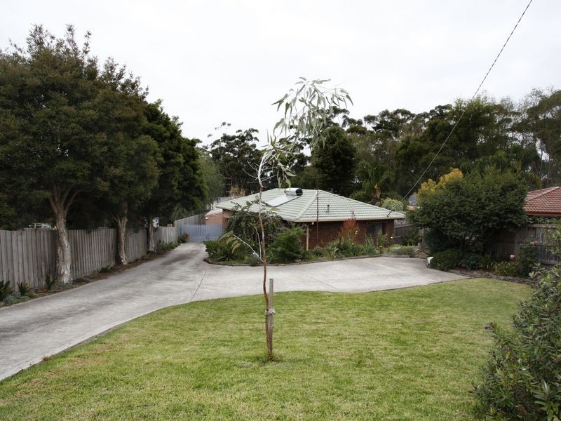 130 Duncan Drive, Pakenham VIC 3810