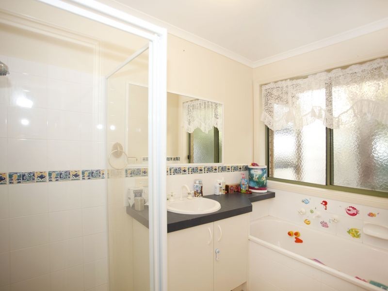 1 Tonia Court, Pakenham VIC 3810