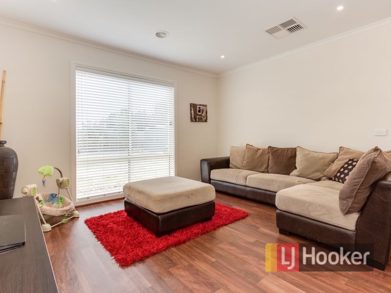 146 Webster Way, Pakenham VIC 3810