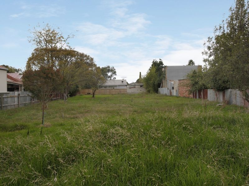 17 Flinders Road, Longwarry VIC 3816