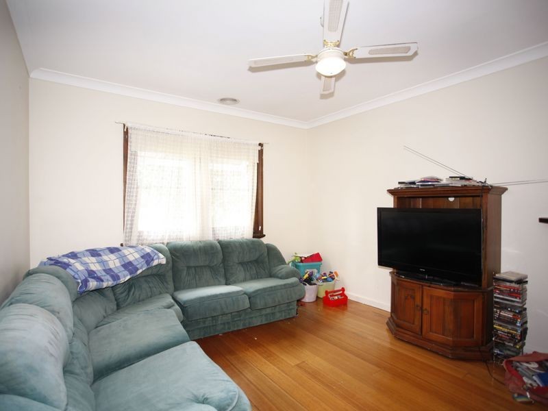 17 Flinders Road, Longwarry VIC 3816