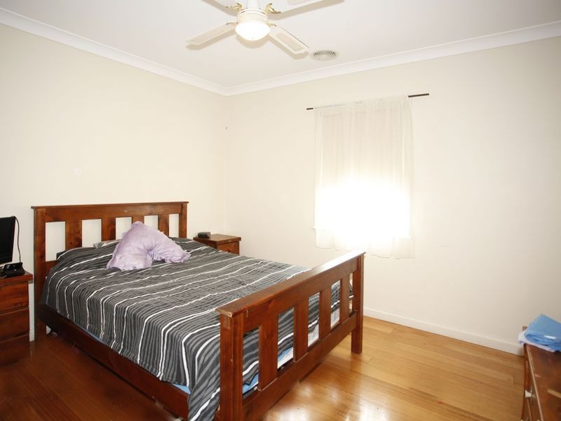 17 Flinders Road, Longwarry VIC 3816