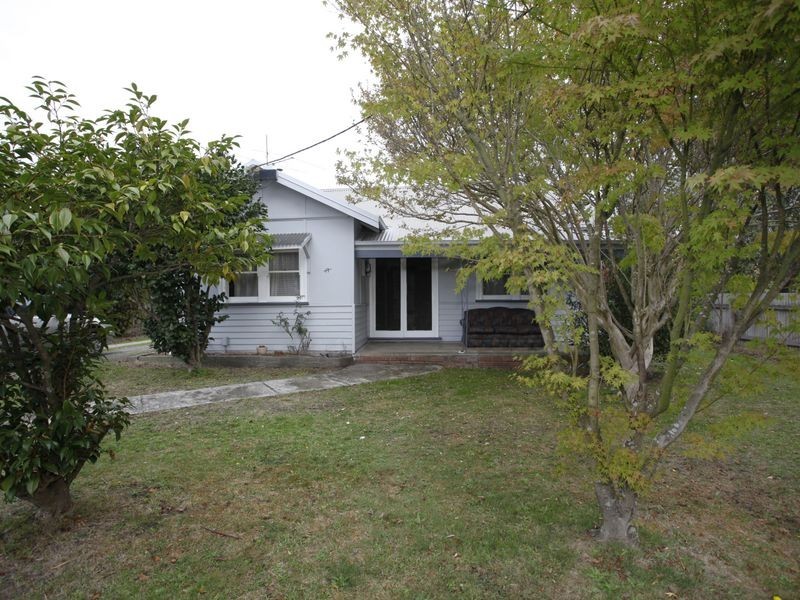 17 Flinders Road, Longwarry VIC 3816