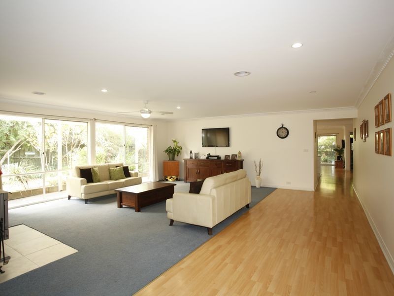 14 Mahogany Court, Pakenham VIC 3810