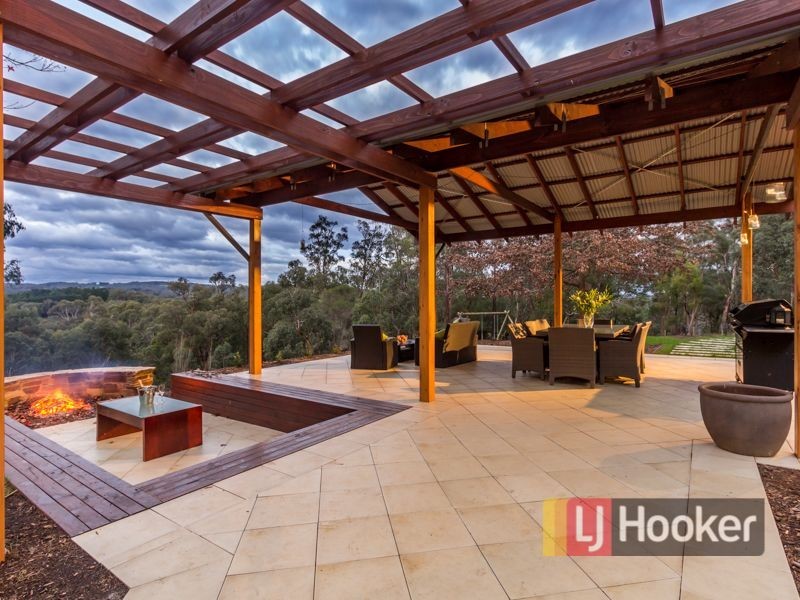 84 Bourkes Creek Road, Pakenham Upper VIC 3810