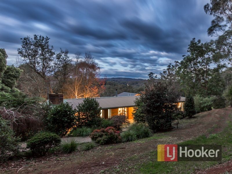 84 Bourkes Creek Road, Pakenham Upper VIC 3810