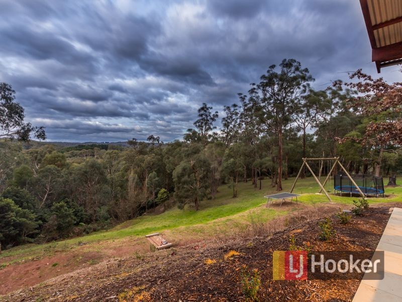84 Bourkes Creek Road, Pakenham Upper VIC 3810