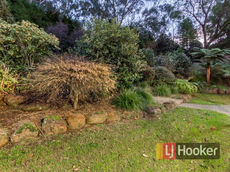84 Bourkes Creek Road, Pakenham Upper VIC 3810