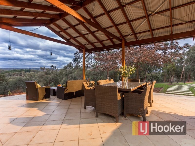 84 Bourkes Creek Road, Pakenham Upper VIC 3810
