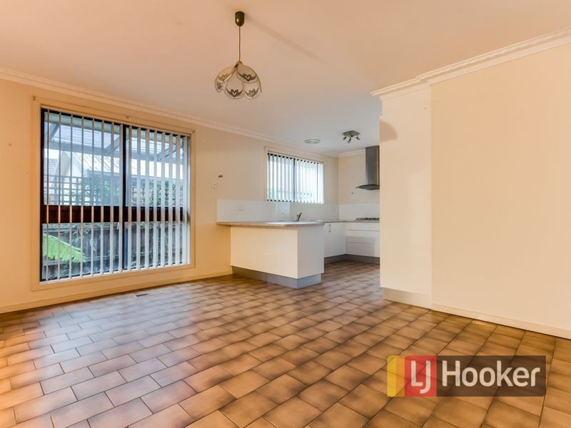 13 Nicholas Court, Pakenham VIC 3810