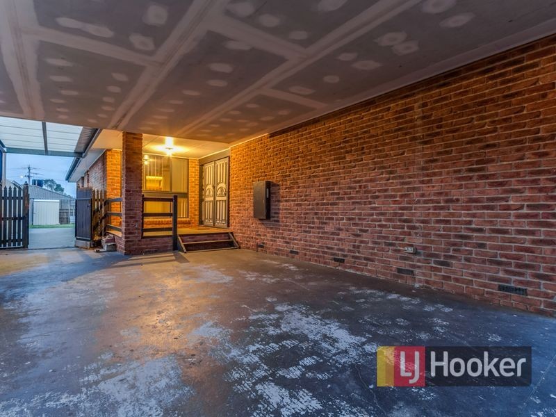 13 Nicholas Court, Pakenham VIC 3810