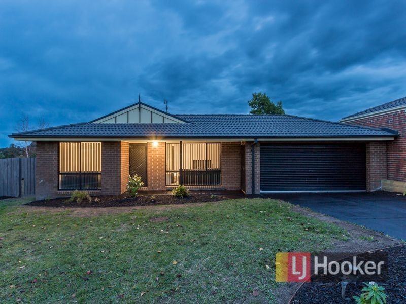 3 Shetland Court, Pakenham VIC 3810