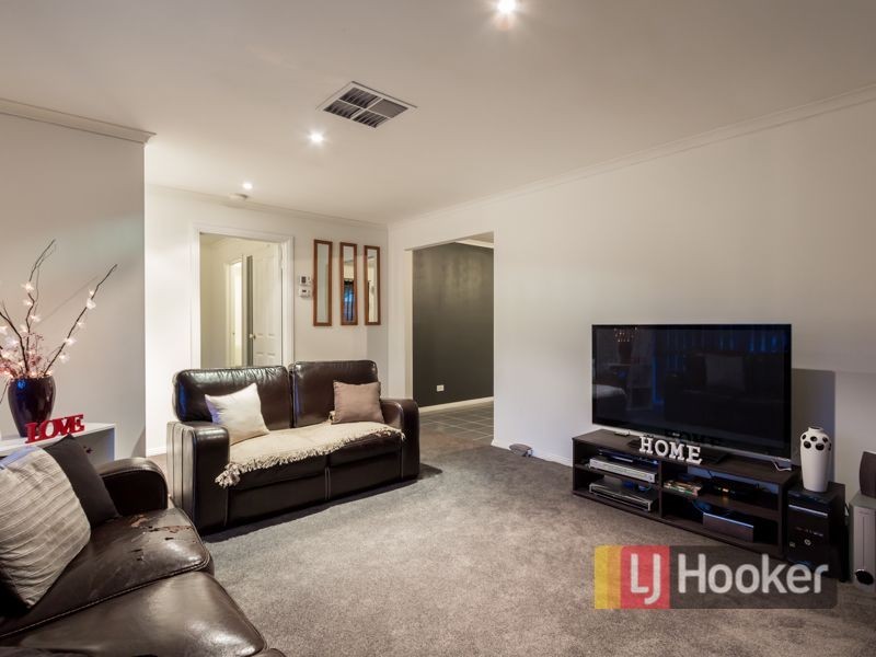 3 Shetland Court, Pakenham VIC 3810