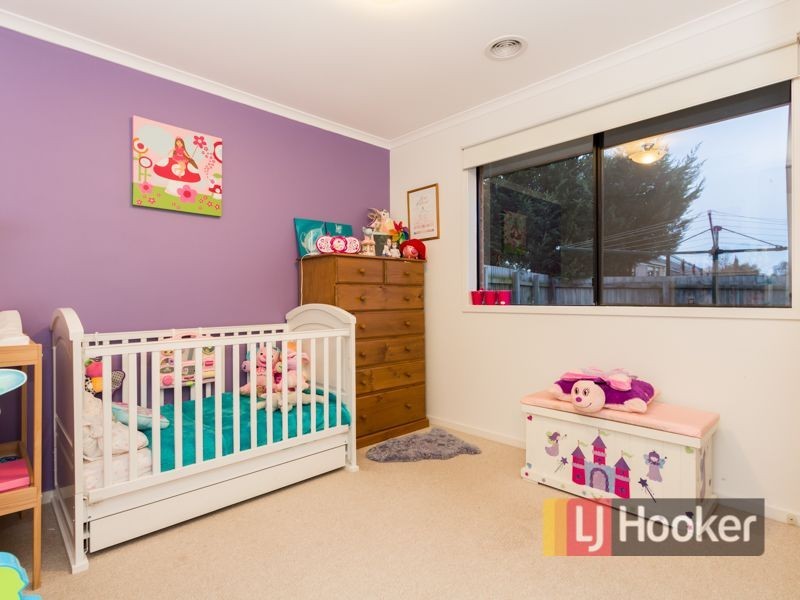 71 Ebony Drive, Pakenham VIC 3810