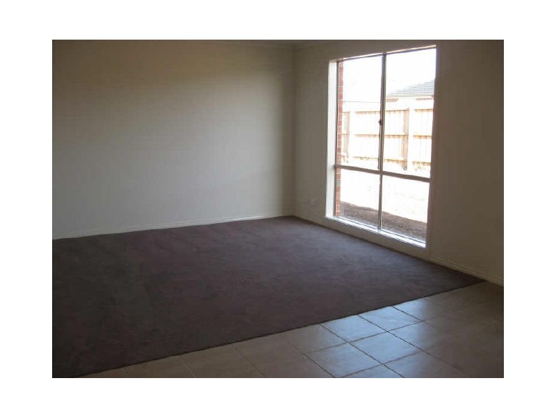 36 Webster Way, Pakenham VIC 3810