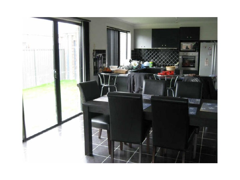 22 Cherry Blossom Chase, Pakenham VIC 3810