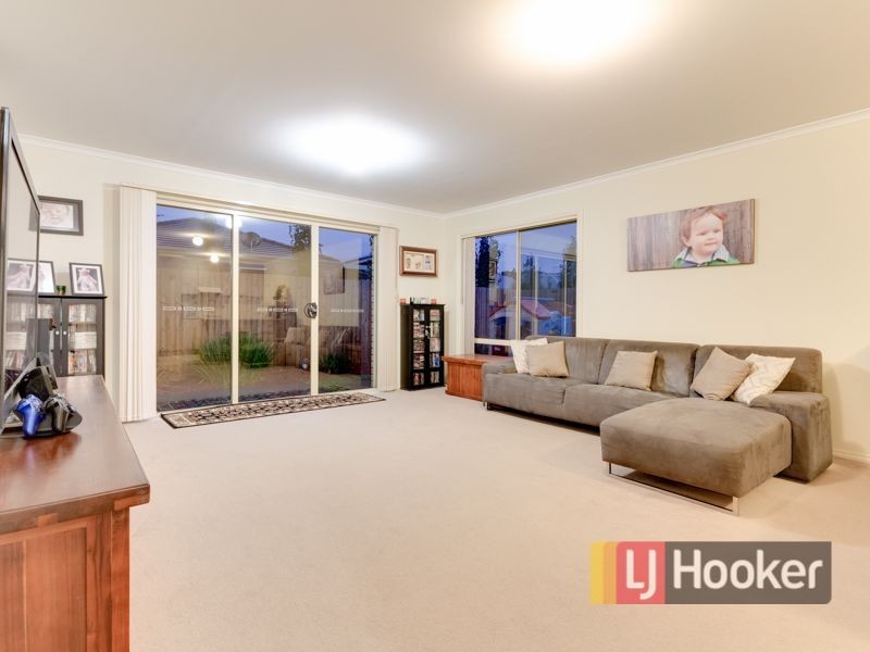 9/21-31 Parman Avenue, Pakenham VIC 3810