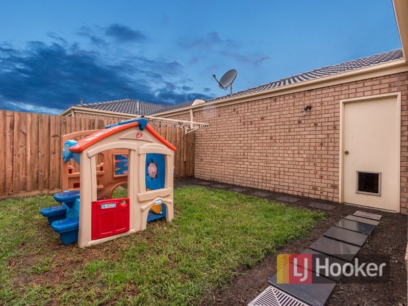 9/21-31 Parman Avenue, Pakenham VIC 3810