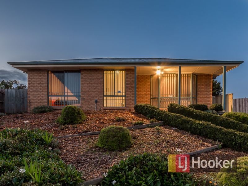 4 Anna Court, Pakenham VIC 3810