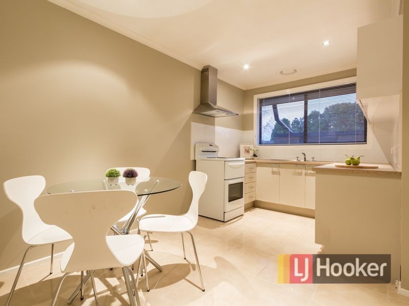 6/27-29 Princes Highway, Pakenham VIC 3810