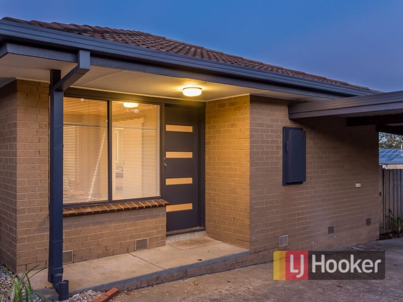 6/27-29 Princes Highway, Pakenham VIC 3810
