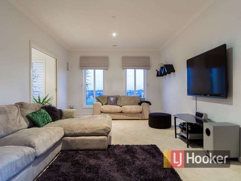 7 Dairy Close, Officer VIC 3809