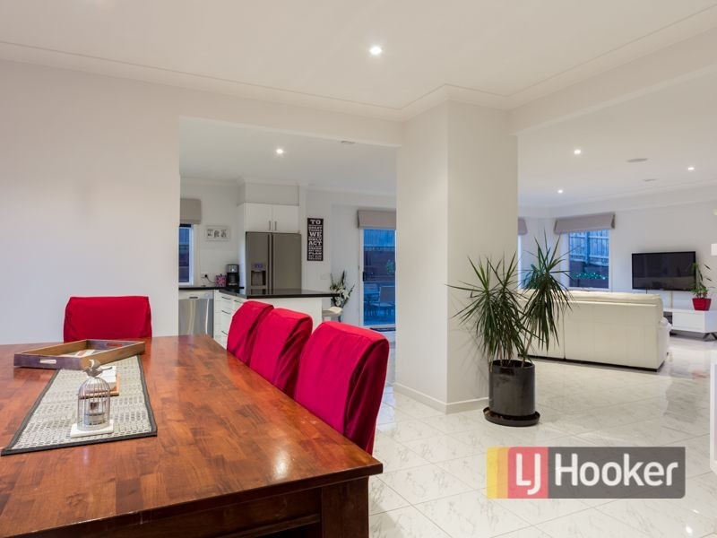 7 Dairy Close, Officer VIC 3809