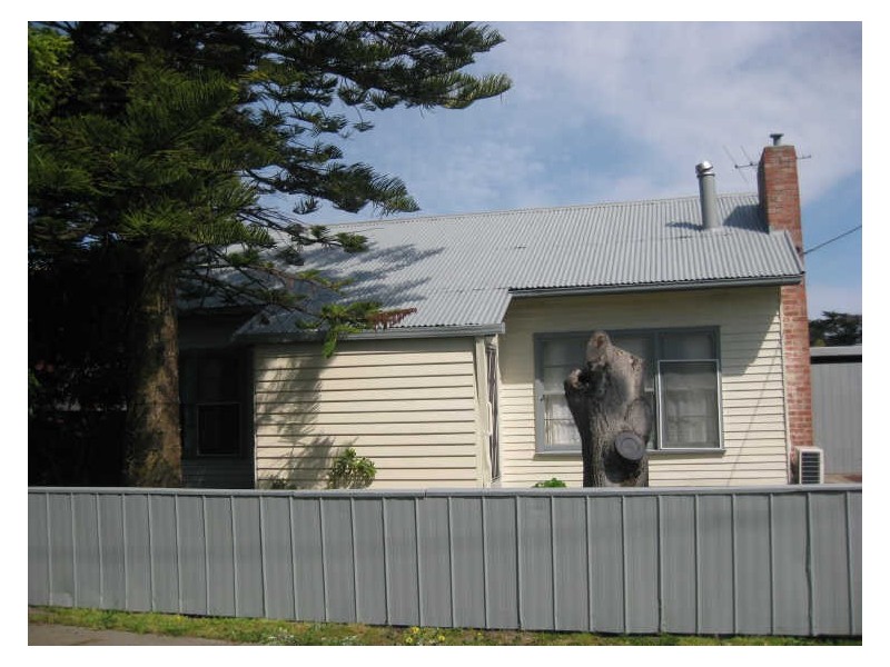 2 Sybella Avenue, Koo Wee Rup VIC 3981