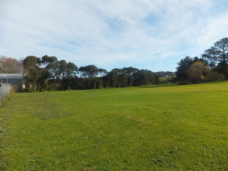 Lot 2/5 Hope Street, Bunyip VIC 3815