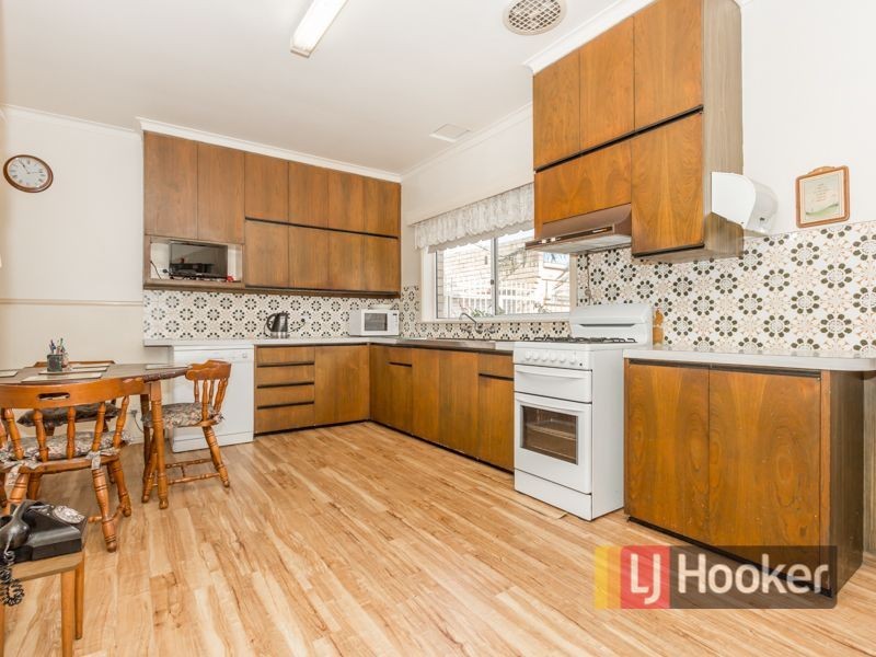 5 Henry Street, Pakenham VIC 3810