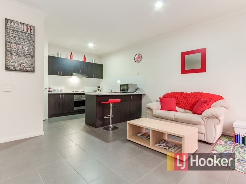 54 The Parkway, Pakenham VIC 3810