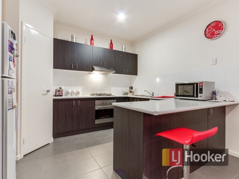 54 The Parkway, Pakenham VIC 3810