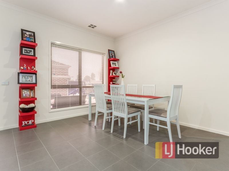 54 The Parkway, Pakenham VIC 3810