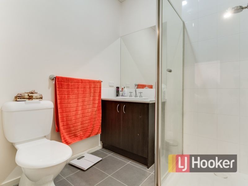 54 The Parkway, Pakenham VIC 3810