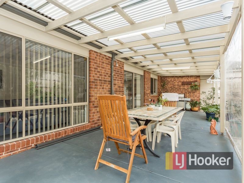 31 Tuscany Rise, Pakenham VIC 3810