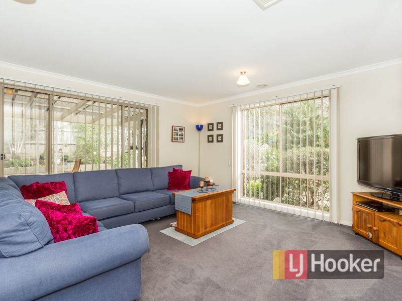 31 Tuscany Rise, Pakenham VIC 3810