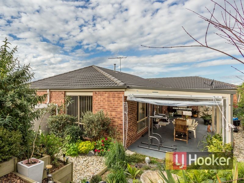 31 Tuscany Rise, Pakenham VIC 3810