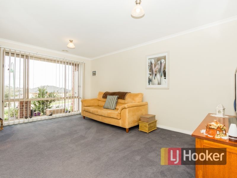 31 Tuscany Rise, Pakenham VIC 3810