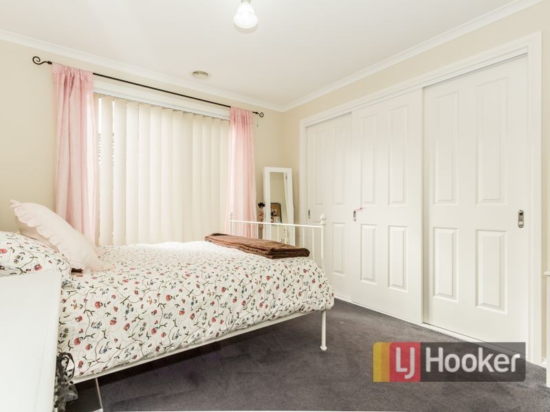 31 Tuscany Rise, Pakenham VIC 3810