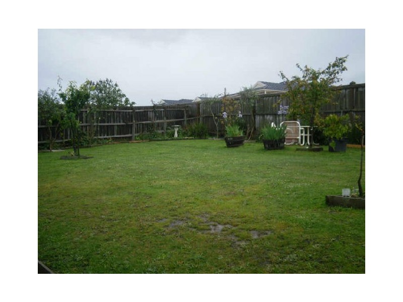 4 Anna Court, Pakenham VIC 3810