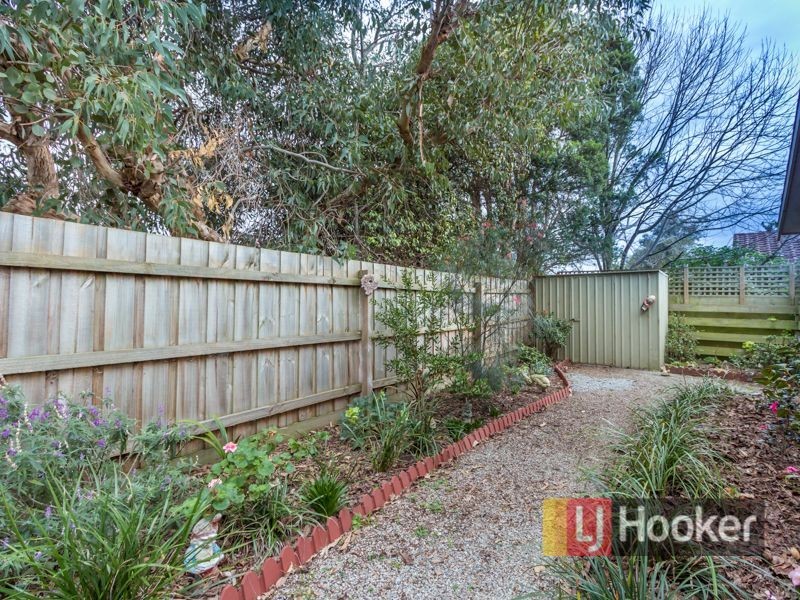2/9 Tania Court, Pakenham VIC 3810