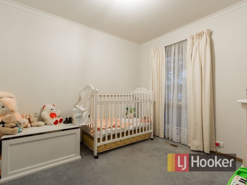 20 Osborn Grove, Pakenham VIC 3810